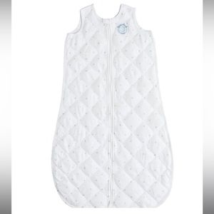 Very Lightly Used Dreamland Baby Sleepsack, smoke free home!